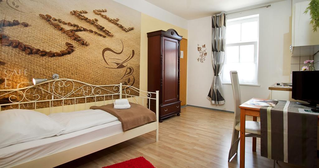 Hotel Neun 3/4 Celle Exterior photo